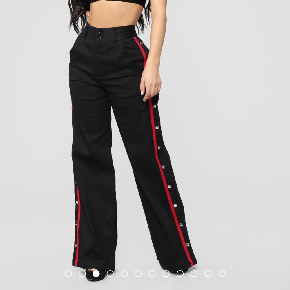 🆕Snap to the top pants!🆕